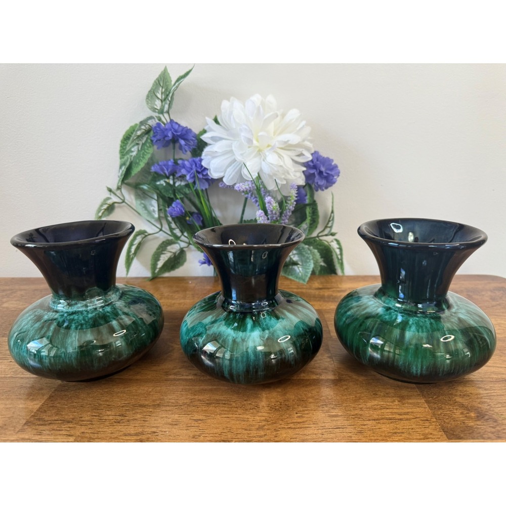 Blue Mountain Pottery Green Drip Glaze Vases Vintage Canadian Art Pottery Retro‎